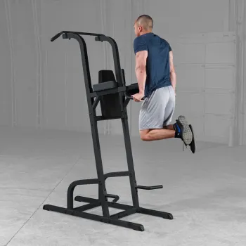 Body-Solid Kniehebe- Klimmzug- Dipständer GVKR-82B Black Edition – Dips