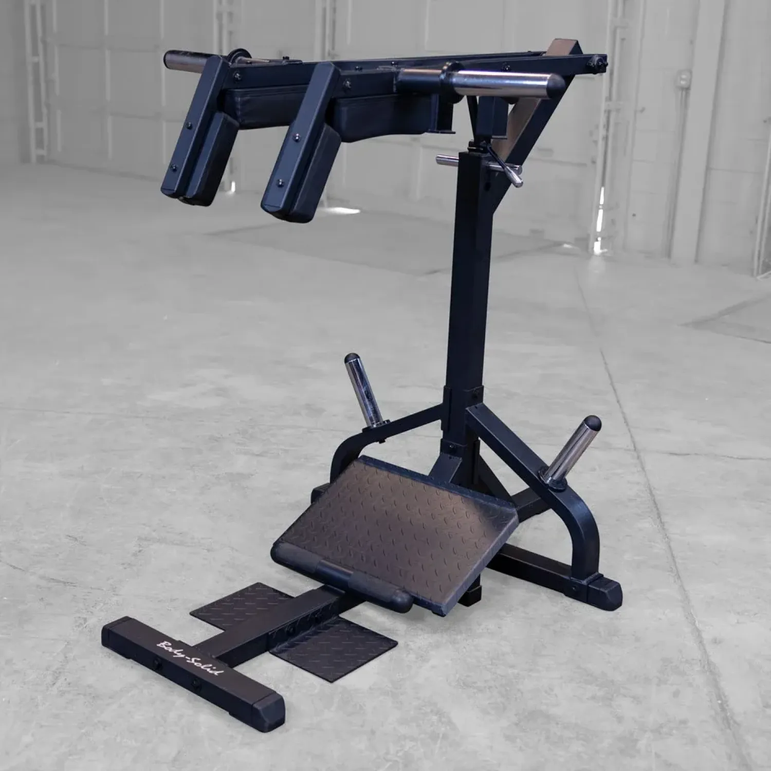 Body Solid Kniebeugen und Waden Maschine GSCL-360B Black Edition – Bild 4